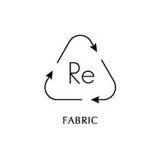 リサイクル素材を使用